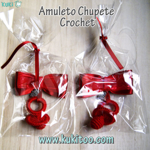 Chupete crochet rojo